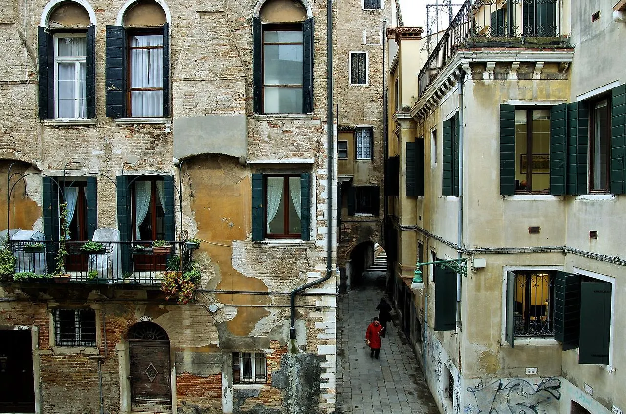 La Fenice البندقية بيت ضيافة