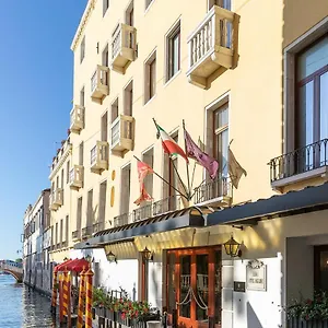 Отель Baglioni Luna - The Leading Of The World, Венеция