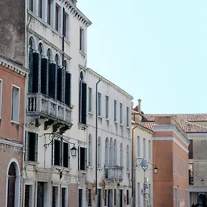 Pensjonat Canal Riva De Biasio, Wenecja